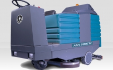 AM1680TM大型三刷駕駛式洗地機